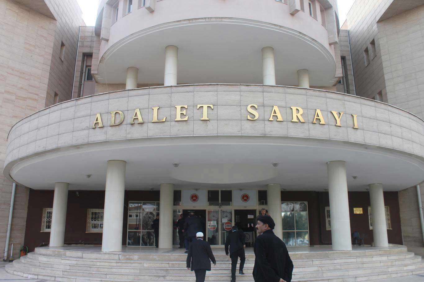Şanlıurfa'da FETÖ operasyonunda 8 şüpheli tutuklandı Şanlıurfa'da FETÖ operasyonunda 8 şüpheli tutuklandı